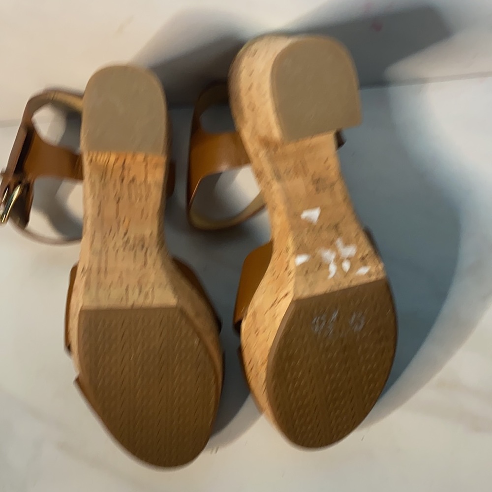 New Women Michael Kors heels size 8.5 - Picture 6 of 7